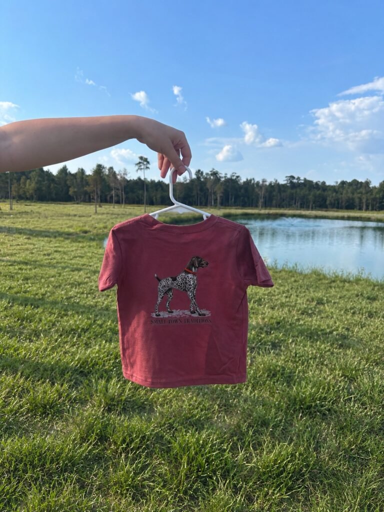 Pink Collar Retriever Tee - Small Town Traditions Southern Apparel